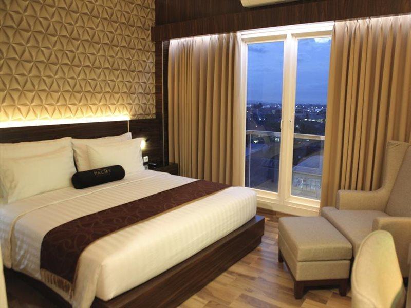 Palmy Exclusive Hotel Tanjung Redep Eksteriør billede